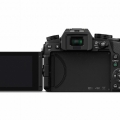 LUMIX-G7-back-LCD-OPEN