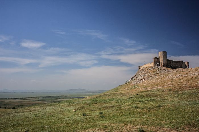 cetatea_enisala_panorama