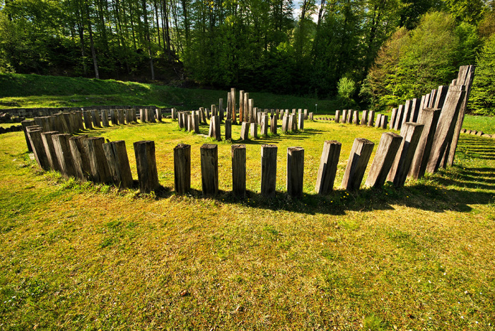 sarmizegetusa_regia_-_sanctuarul_mare_circular-_zona_sacra