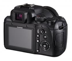 Fuji S200. Amplasarea butoanelor asemanatoare unui DSLR