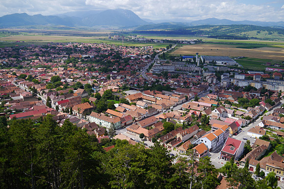 Fotografie aeriana cu G3? Nu, este doar panorama de la Cetatea Rasnov