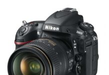 Nikon D800 cu grip