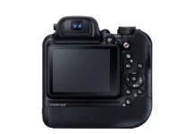 Samsung WB2200 F back